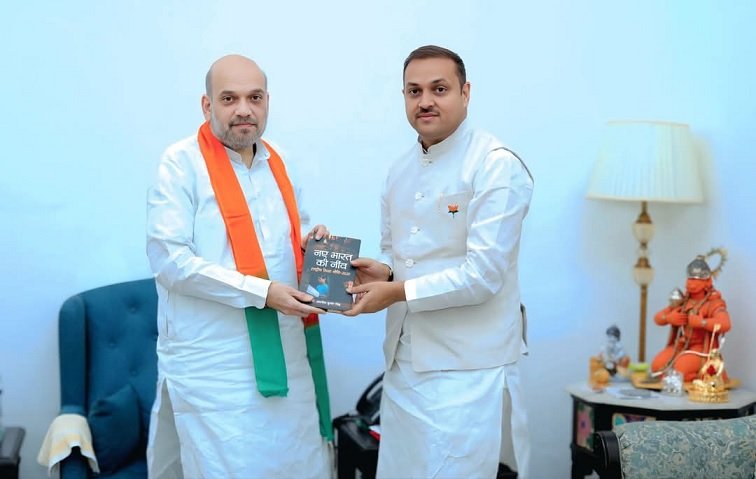 UP MLC Avnish Singh meet amit shah