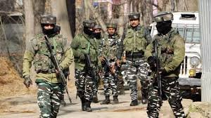 जम्मू-कश्मीर में सेना और आतंकवादीओं में मुठभेड़, 3 आतंकी ढेर