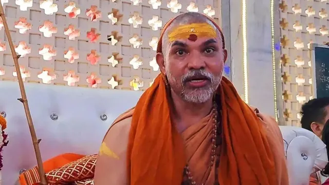  हम हिंदू हैं. मारना चाहो तो मार दो – शंकराचार्य अविमुक्तेशवरानंद
