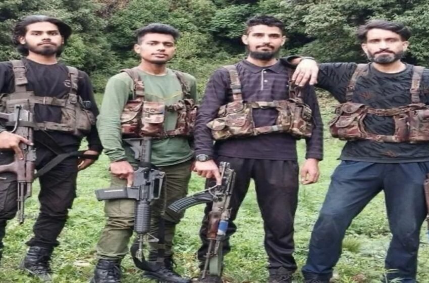 पहलगाम हमले में आतंकियों के पोस्टर जारी , ₹20 लाख का इनाम