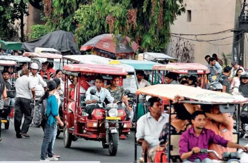  लखनऊ में ई-रिक्शा के खिलाफ विशेष अभियान !
