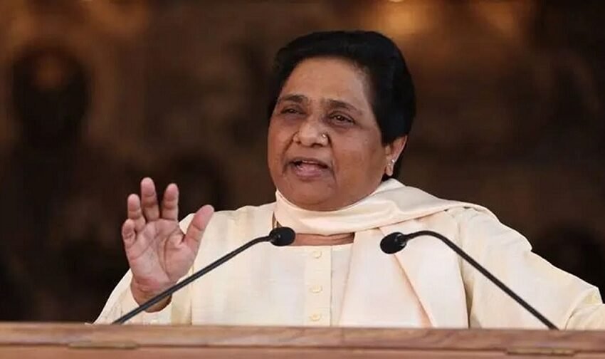 Mayawati opposed the merger of government schools