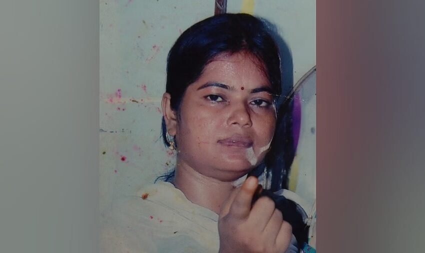 Minor student murdered his mother