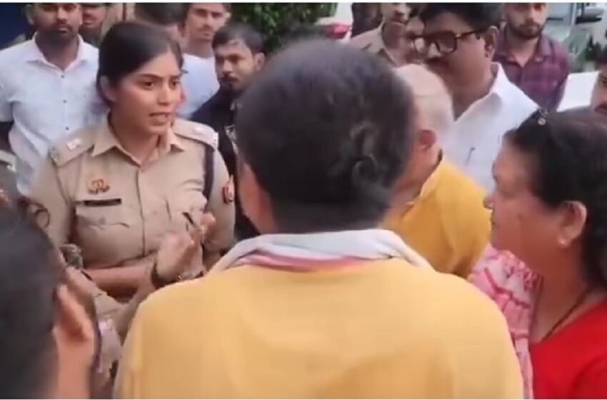 heated debate between MLC and ADCP in Kanpur