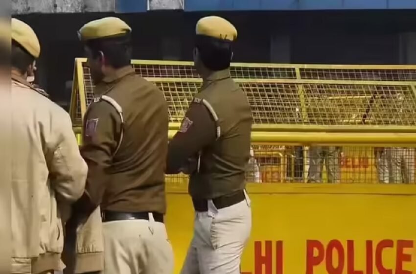 Delhi Police arrested five Bangladeshi citizens