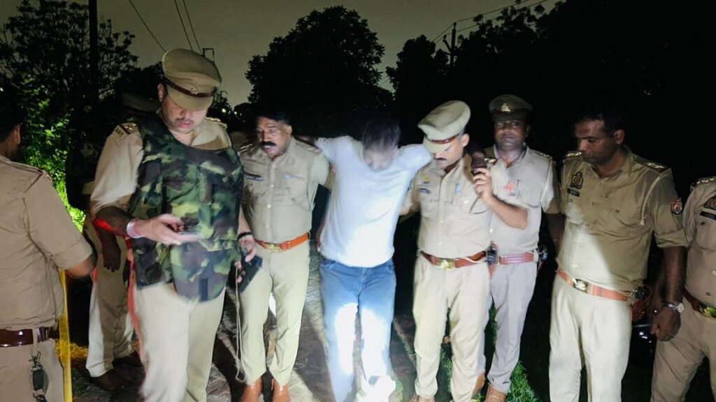 Encounter in Lucknow's mahanagar area