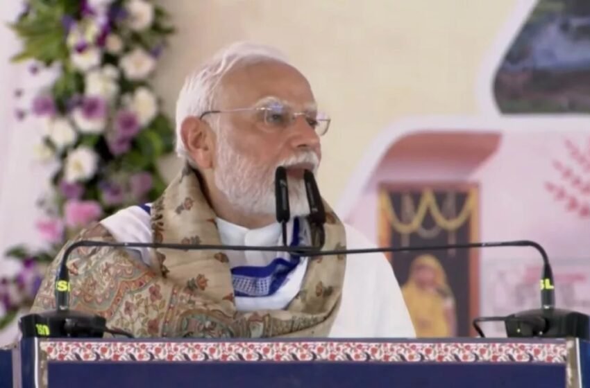  पीएम मोदी ने मोतिहारी से फूंका चुनावी बिगुल; बोले- बनाएंगे नया बिहार, फिर एकबार NDA सरकार