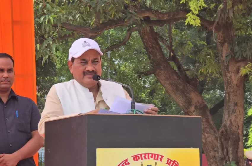 लखनऊ: डा. सम्पूर्णानंद कारागार प्रशिक्षण संस्थान में दीक्षांत परेड आयोजित, 131 प्रशिक्षार्थी हुए सम्मिलित