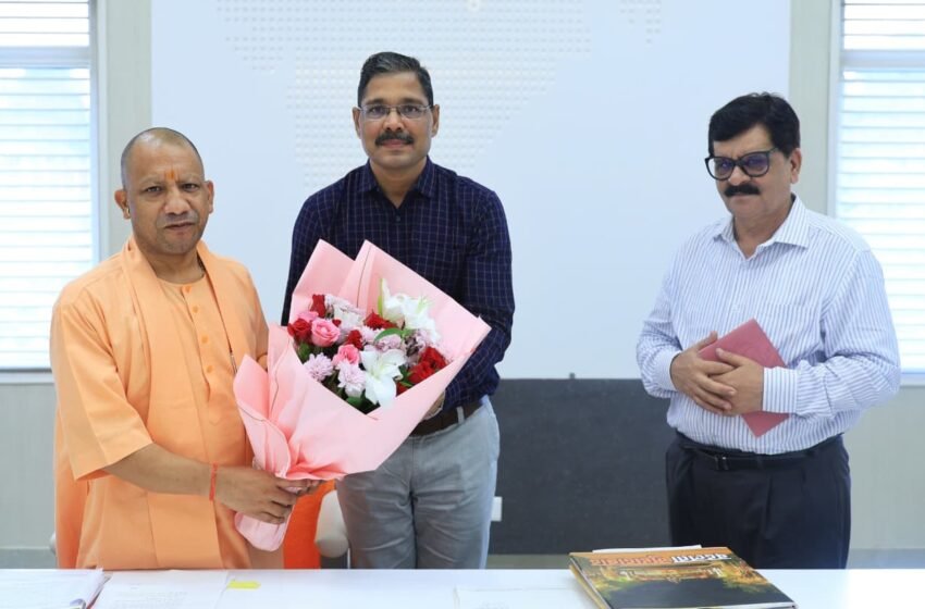  CM योगी से वीके सिंह और प्रोफेसर डॉ. धर्मवीर सिंह ने की भेट