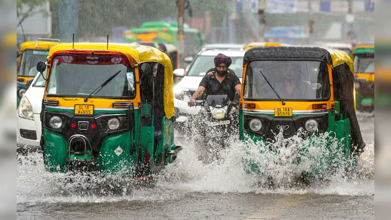  दिल्ली-NCR में झमाझम बारिश, कई इलाकों में जलभराव; हिमाचल-उत्तराखंड में अलर्ट जारी