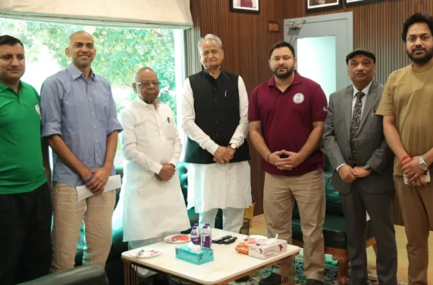  क्या अशोक गहलोत ही सुलझाएंगे महागठबंधन की गांठ? पटना पहुंचते ही तेजस्वी के साथ बंद कमरे में हुई अहम बैठक